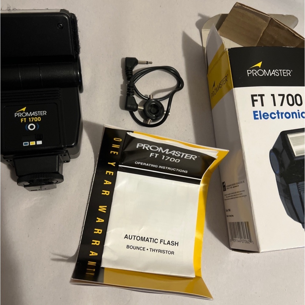 Promatic (Promaster) FT 1700 Compact Flash Unit Battery Operated - Picture 4 of 9